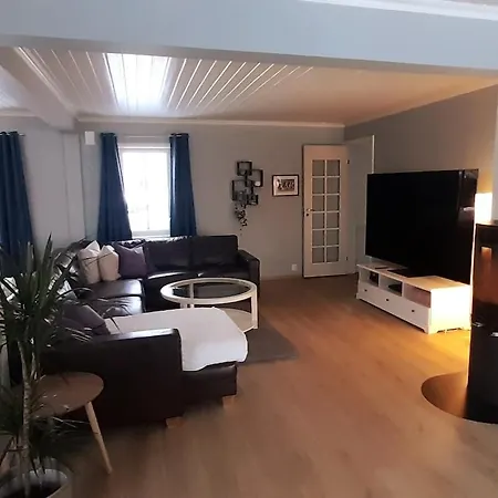 Charming House With Plenty Of Space And A Lovely Outdoor Living Σπίτι διακοπών